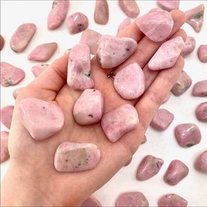 Tumbled Rare Thulite Stone